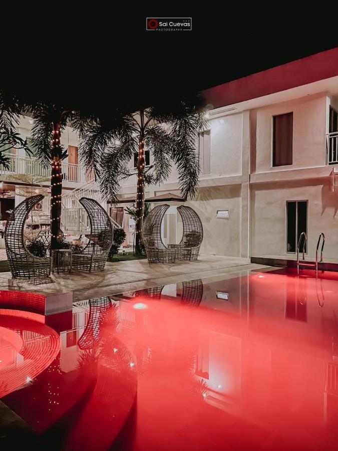 A Villas Resort & Restaurant Zamboanguita  Екстер'єр фото